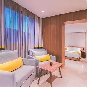 4* Отель Oum Palace &